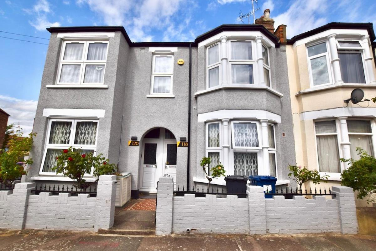 Homely And Stylish Apartment With A Garden In East Finchley Londra Esterno foto
