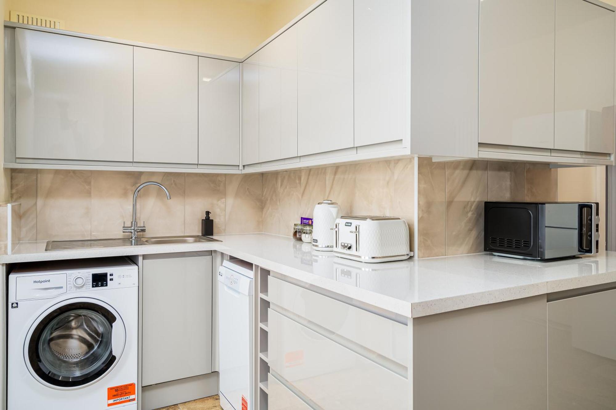 Homely And Stylish Apartment With A Garden In East Finchley Londra Esterno foto
